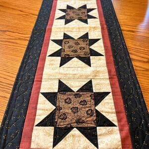 FARMHOUSE TABLE RUNNER